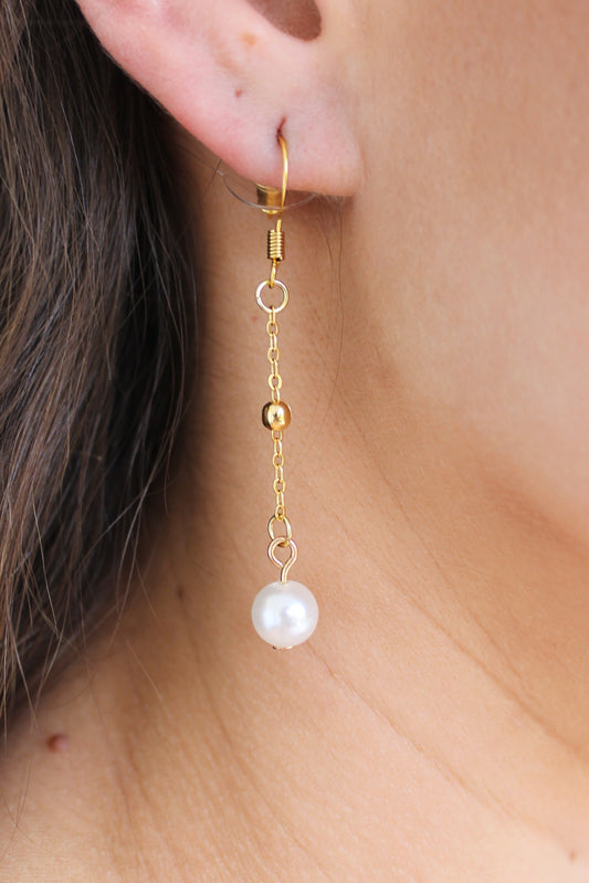 Pearl Dangle Earrings